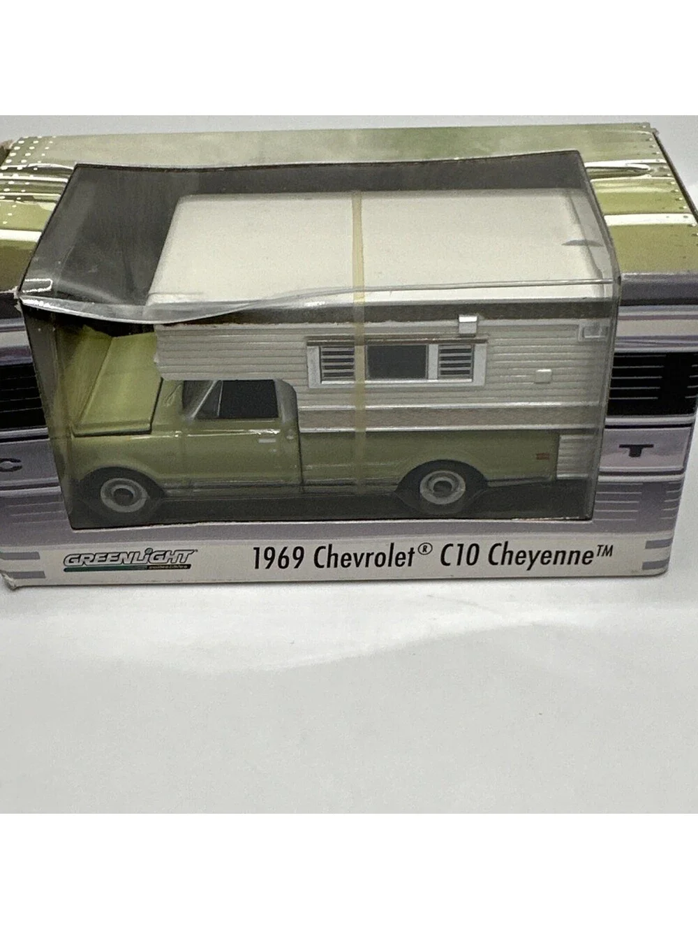 Greenlight 1968 Chevrolet C10 Cheyenne Camper  1/64 NEW + FAST SHIPPING